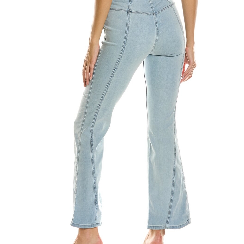 🌶REDUCED🌶 FREE PEOPLE Jett low rise flare jean - Picture 2 of 10